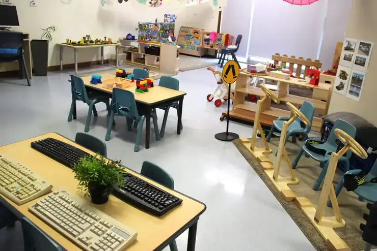 The Jungle Room interior, set up for play and exploration
